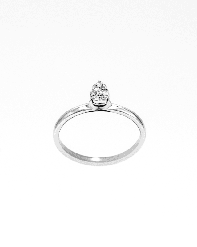 0.07 Karat Damla Kesim Tektaş Pırlanta Yüzük