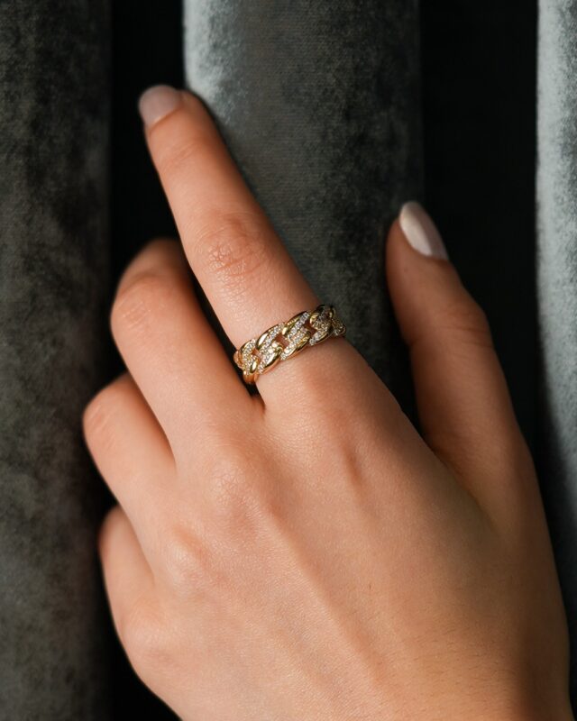 Gurmet Zincir Model Taşlı Yüzük