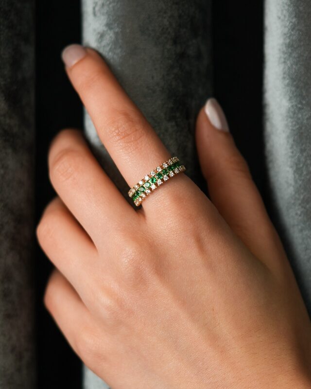 Yeşil Taşlı Üçlü Yarımtur Yüzük